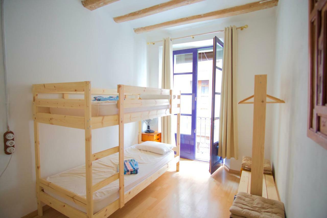 La Lleona Apartment Girona Ngoại thất bức ảnh