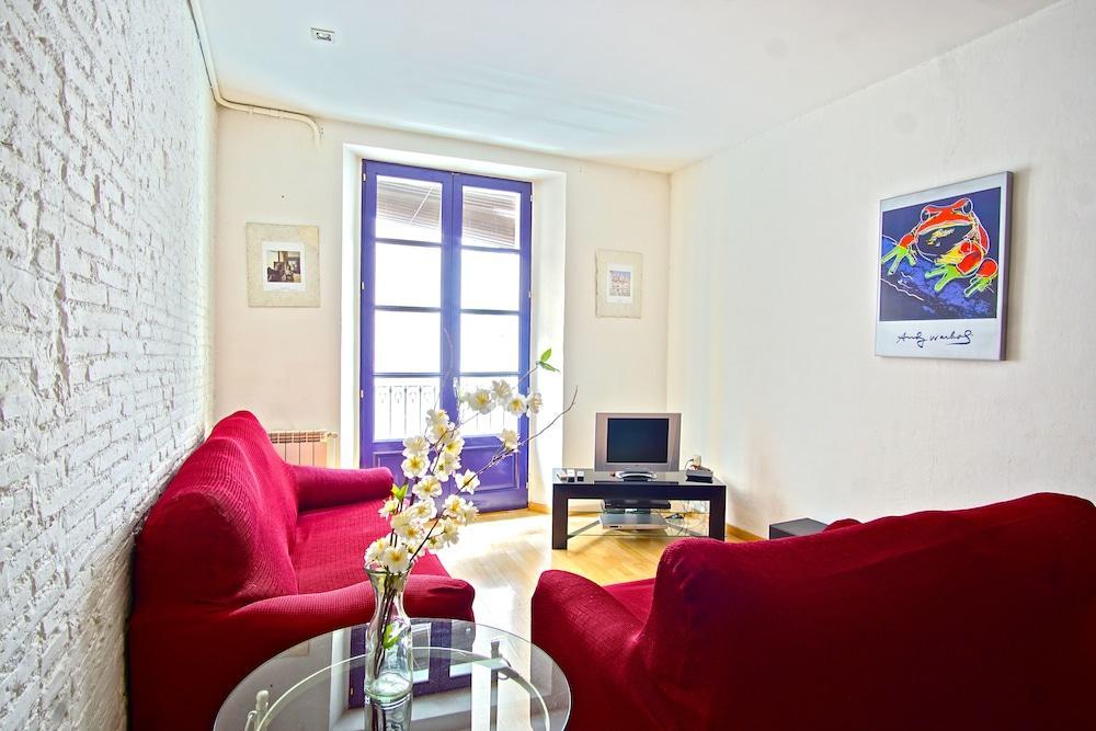 La Lleona Apartment Girona Ngoại thất bức ảnh